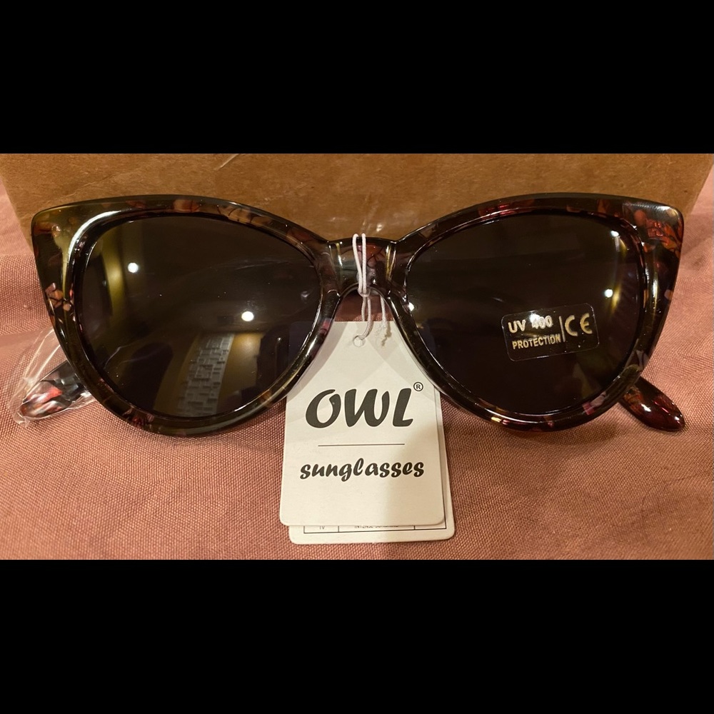 Cat eyes sunglasses